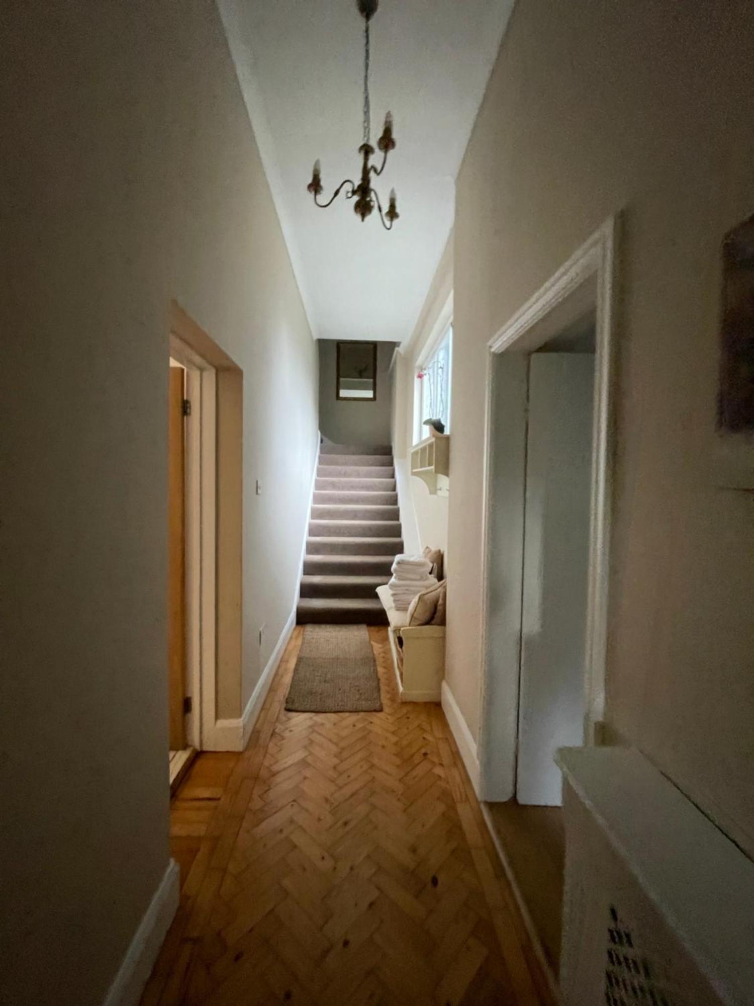 Thornton House Private Country House Thornton Hough Entire House Sleeps 6 Wirral Exterior photo