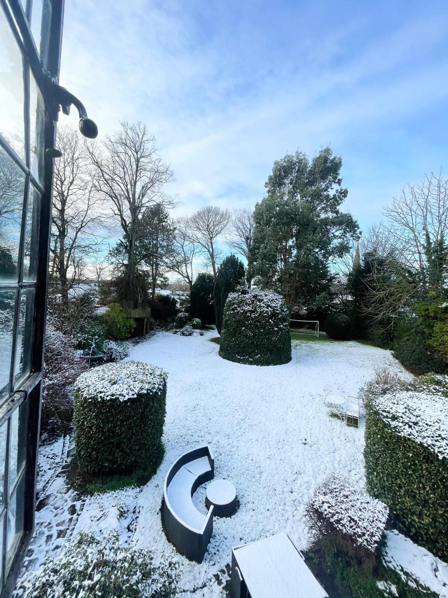 Thornton House Private Country House Thornton Hough Entire House Sleeps 6 Wirral Exterior photo